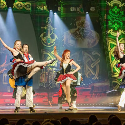 CORNAMUSA – World of Pipe Rock and Irish Dance