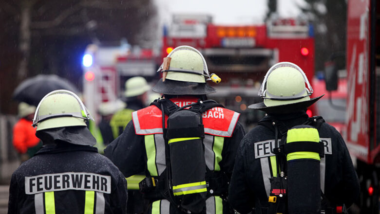 Bad Salzdetfurth: Wohnungsbrand in einem Mehrfamilienhaus