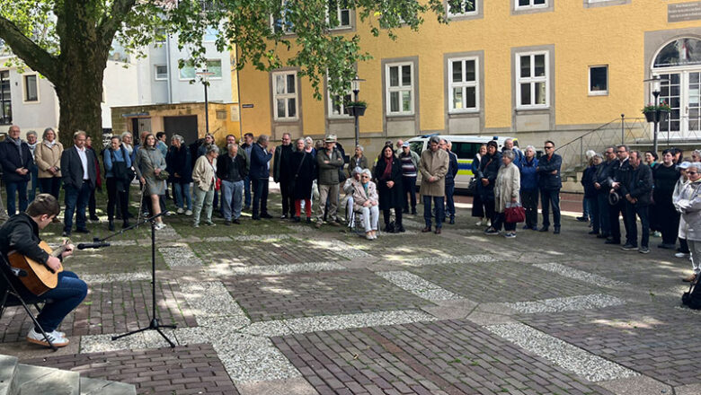27 neue Stolpersteine in Hildesheim verlegt