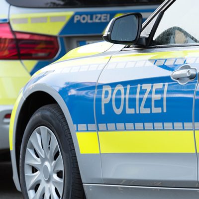 Falsche Polizeibeamte erbeuten Bargeld