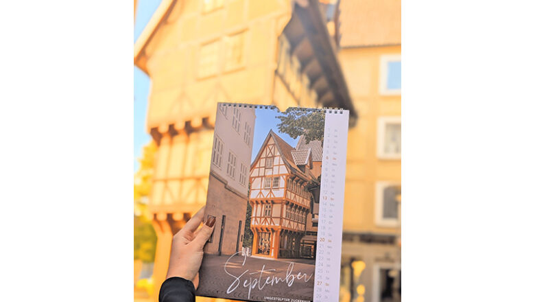 Mit Hildesheim durchs neue Jahr: Die Kalender 2026 jetzt erhältlich