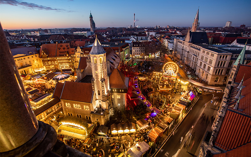 Die Löwenstadt Braunschweig startet in die Vorweihnachtszeit.