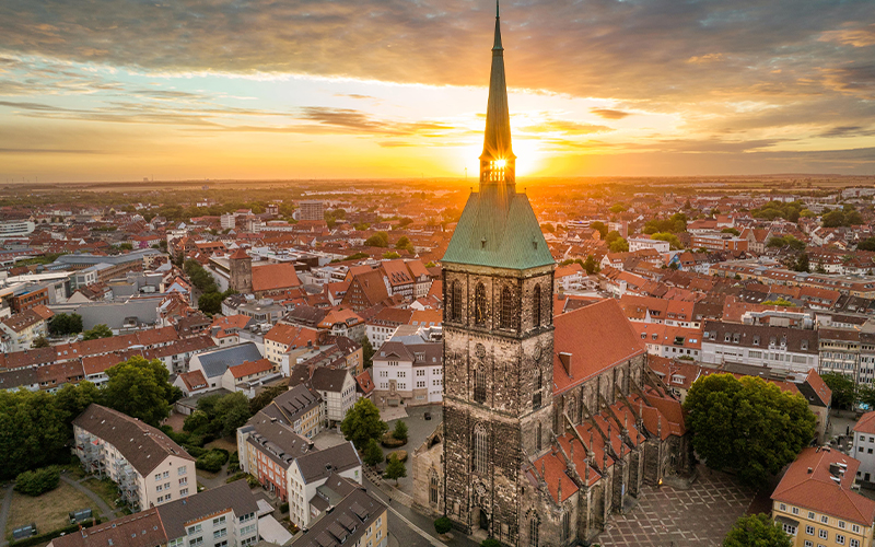 Am 26. September wird der höchste Kirchturm Niedersachsens erneut zur sportlichen Herausforderung. 