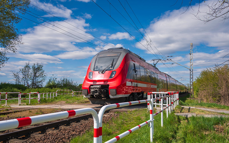 Zum 01.08.2026 übernimmt die DB Regio den Betrieb der Lammetalbahn. 