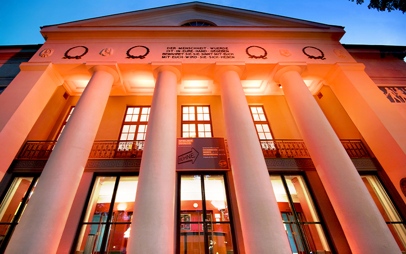 Am Sonntag, 2. Juni, findet der Tanz-Tummelplatz um 14 Uhr und 18 Uhr im Großen Haus des Stadttheaters Hildesheim statt.