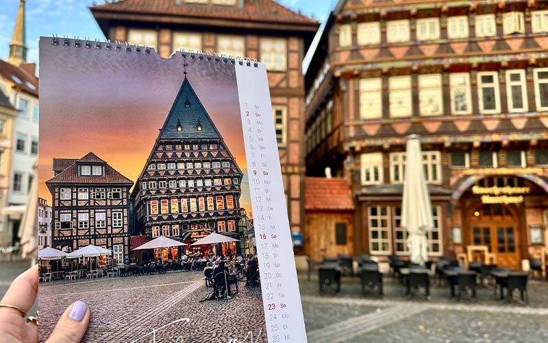 Ganz langsam nähern wir uns dem Jahr 2025. Um nicht planlos zu starten, sind in der Tourist-Information ab 20. September die neuen Jahreskalender 2025 erhältlich.