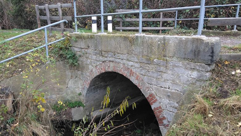Fußgängerbrücke über Unsinnbach bei Drispenstedt gesperrt
