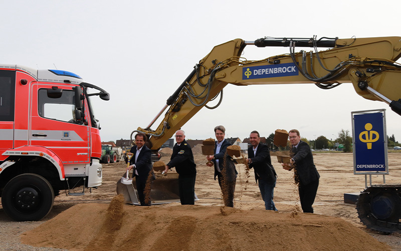 Die Stadt Hildesheim hat in Zusammenarbeit mit der Firma Depenbrock mit dem Bau des Gefahrenabwehrzentrums im Stadtfeld begonnen.