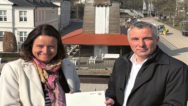 Neues Bauprojekt in der Kurstadt: Uhrenturmgradierwerk „opfert“ sich für technische Innovation