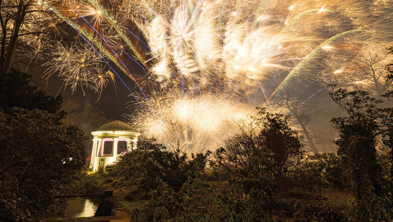 Spektakuläres Höhenfeuerwerk läutet beim Silvester Open-Air am 31. Dezember neues Jahr ein