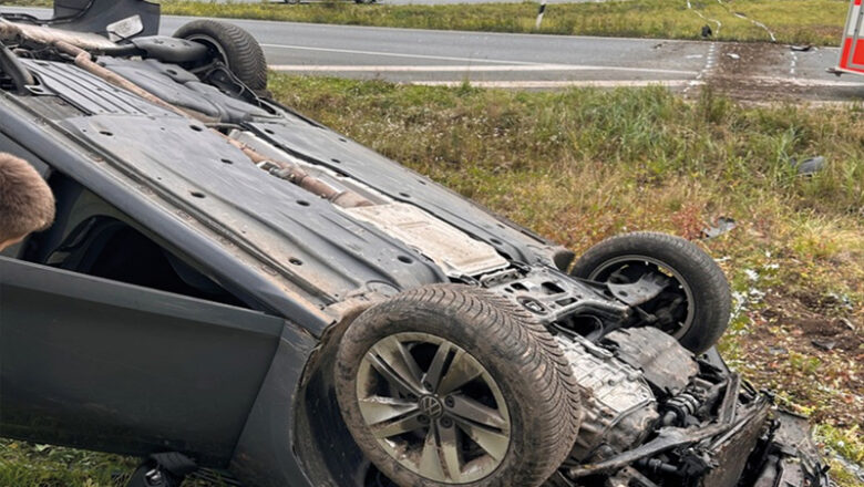 Flucht vor Polizei endet in einem Verkehrsunfall