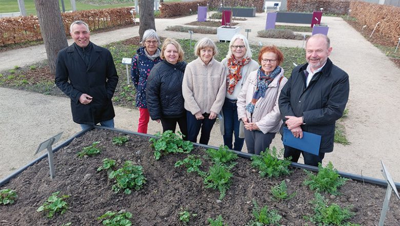 Rund 2000 Heilpflanzen wachsen nun im „Kneipp-Kräutergarten“ im Kurpark von Bad Salzuflen