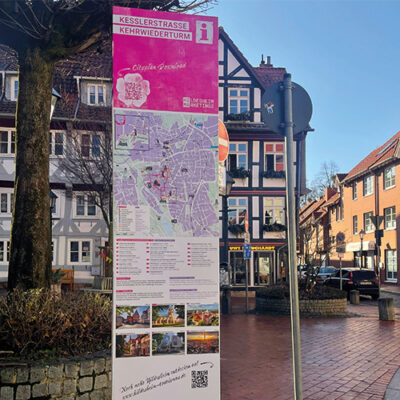 Erneuerte Informationsstelen verbessern Orientierung im Stadtgebiet