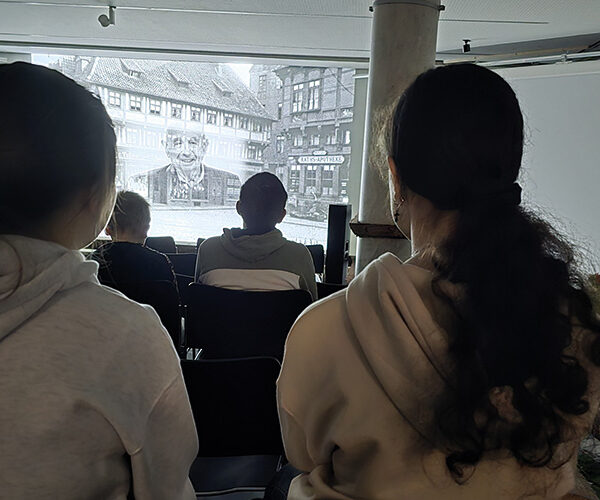 „Fakt & Fiktion: Wieviel Emotion darf ein Museum?“: