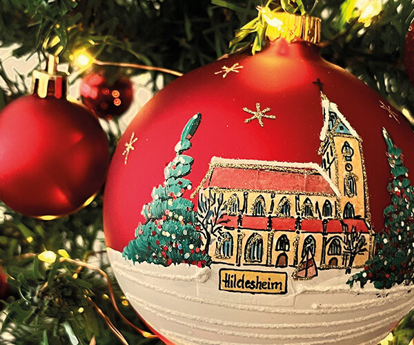 Limitierte Christbaumkugel in der Tourist Information erhältlich