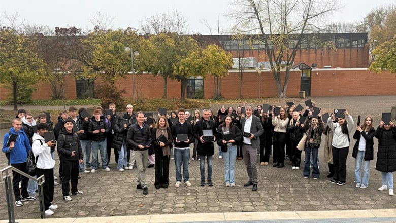 Stadt unterstützt digitale Schulbildung