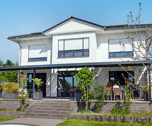 Schatten, Strom und Sommerabende