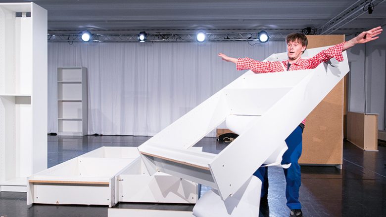 „Billy. Eine Möbelperformance“ für Kinder ab 5 Jahren