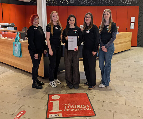 Tourist-Information Hildesheim meistert Qualitätscheck