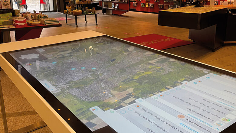 HI Zukunft: Multi-Touchtisch jetzt in der Tourist-Info